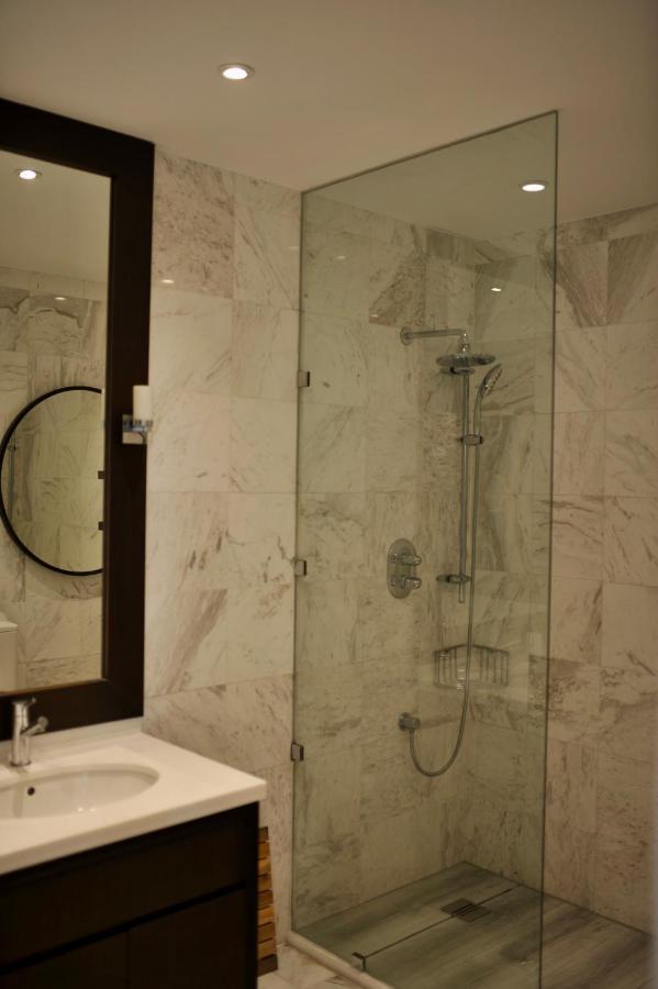 Bright Apartment In The Hills Of Elviria マラガ エクステリア 写真