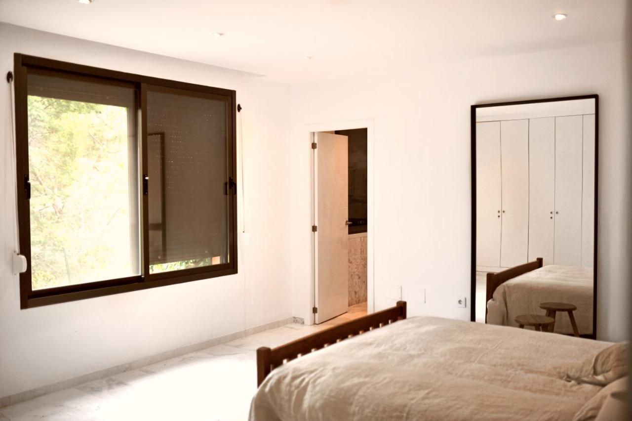 Bright Apartment In The Hills Of Elviria マラガ エクステリア 写真